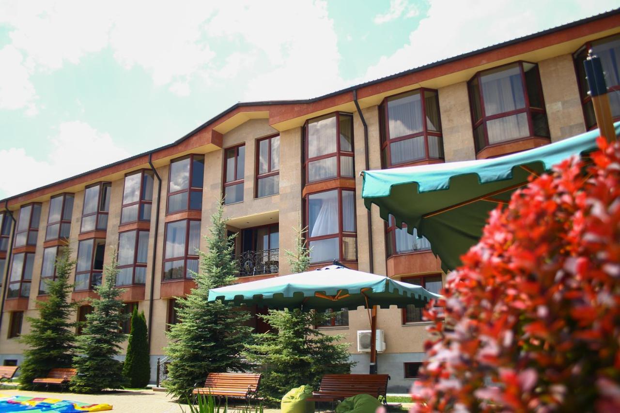 Hotel Russia Tsaghkadzor Esterno foto