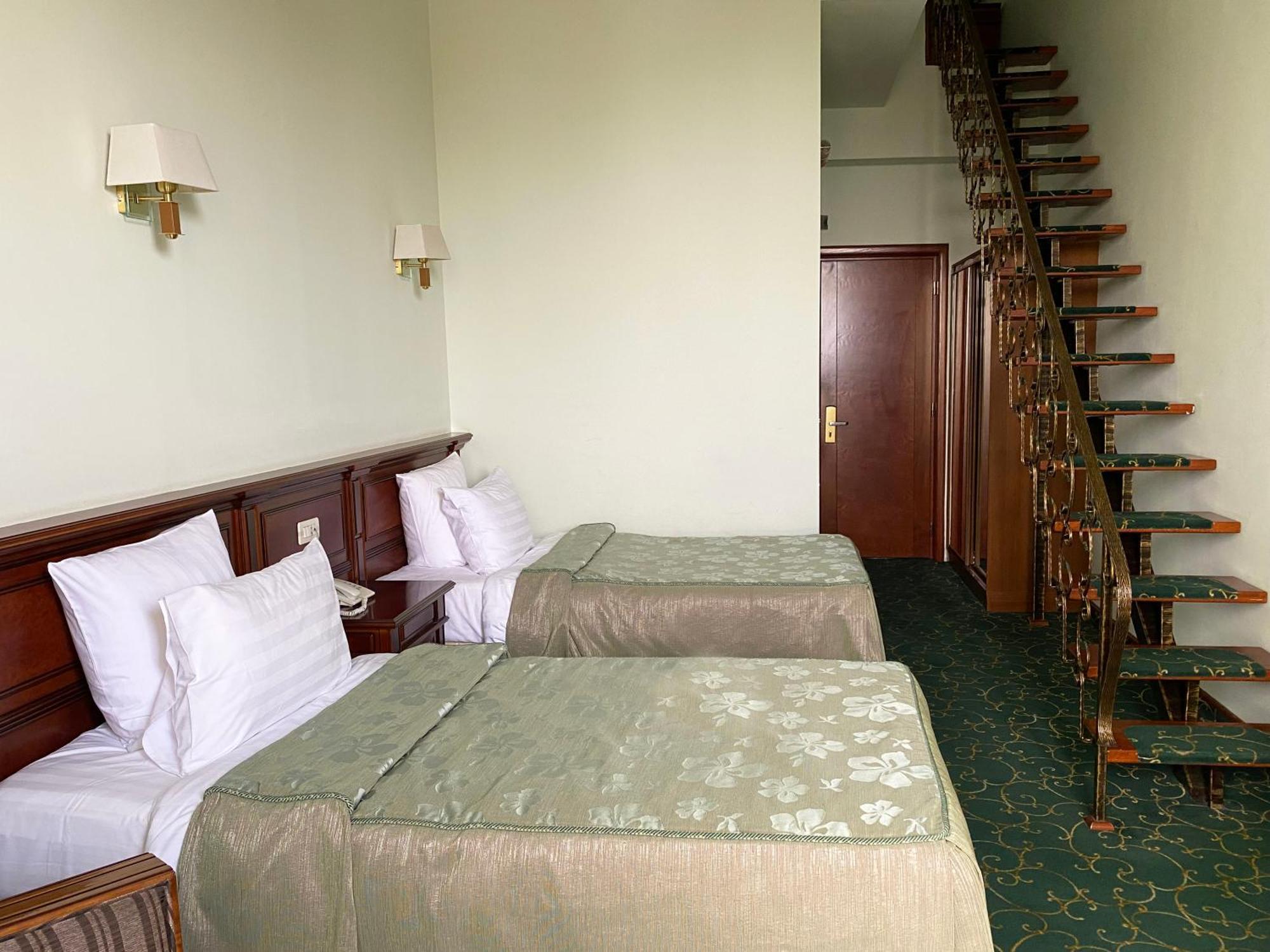 Hotel Russia Tsaghkadzor Esterno foto
