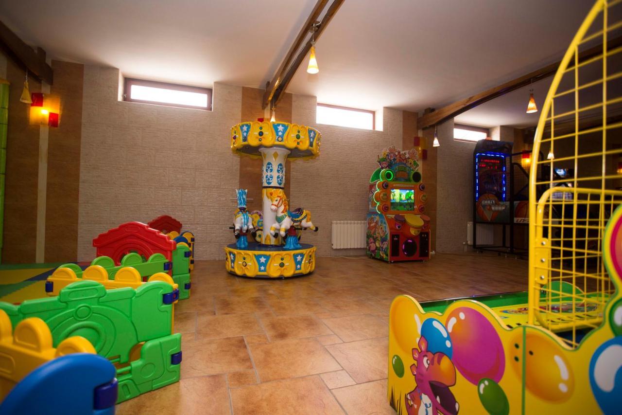 Hotel Russia Tsaghkadzor Esterno foto